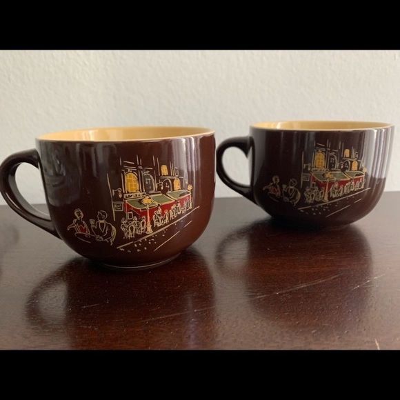 2 Vintage Coffee Mugs Large